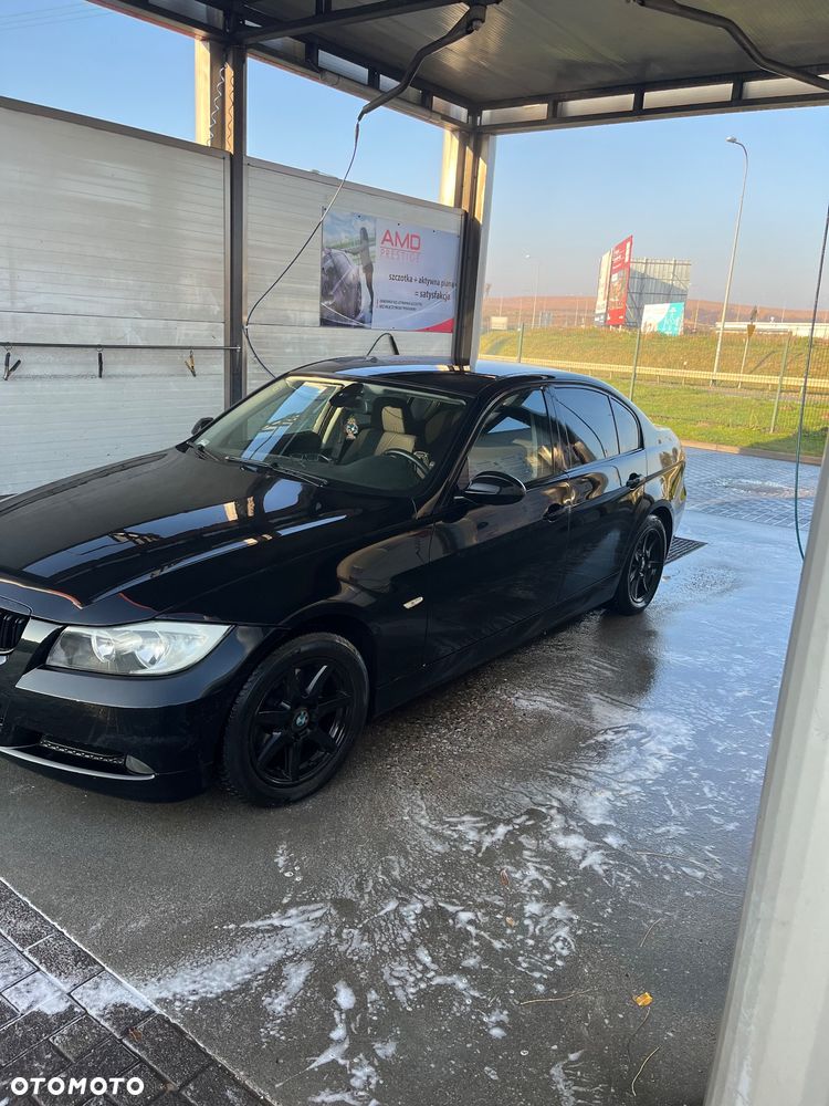 BMW Seria 3 - 1