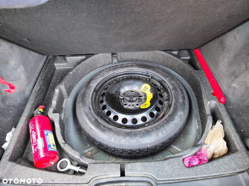 Volvo V50 D2 Momentum Start-Stop - 8