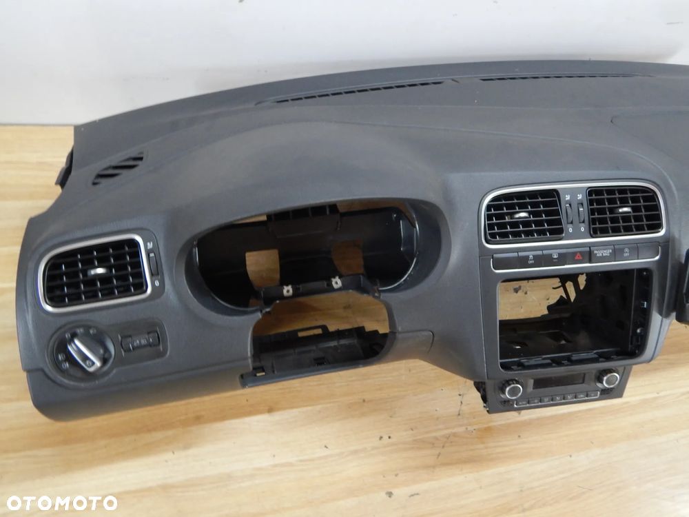 Deska rozdzielcza kokpit pas bezp poduszka airbag VW Polo V 6R 09-17 Łuków części - 4