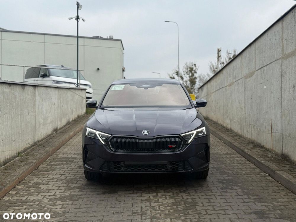 Skoda Octavia 2.0 TSI RS DSG - 3