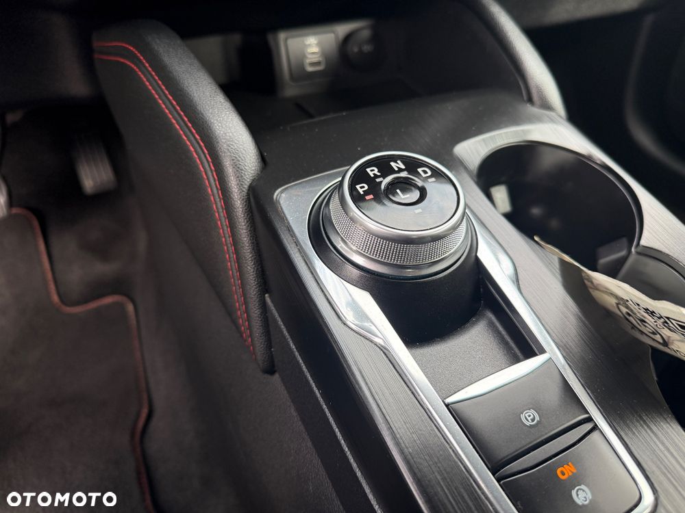 Ford Kuga 2.5 FHEV FWD ST-Line - 26