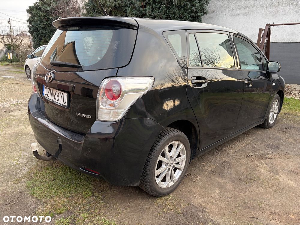 Toyota Verso 2.0 D-4D Sol SW 7os - 6