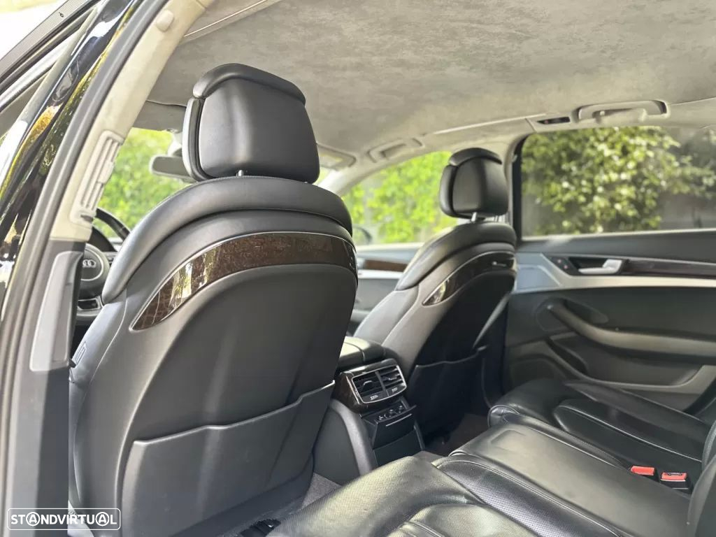 Audi A8 3.0 TDI V6 quattro Clean Diesel Exclusive - 16