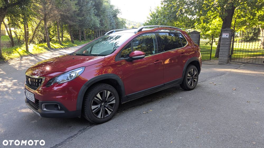 Peugeot 2008 1.2 Pure Tech GPF Allure S&S EAT6 - 2