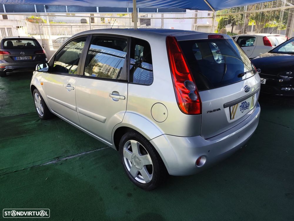 Ford Fiesta 1.25 Trend - 6