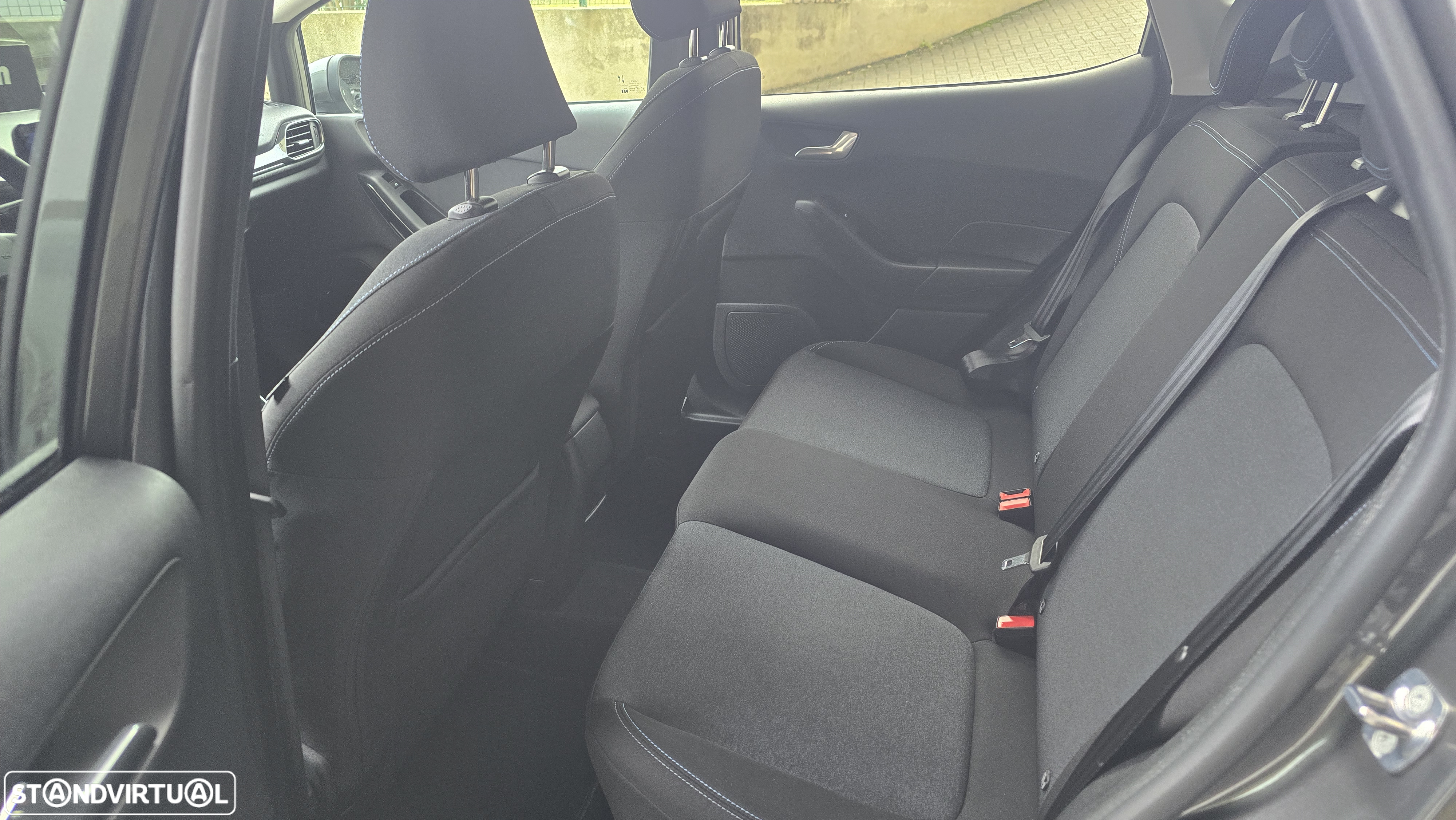 Ford Fiesta 1.0 EcoBoost MHEV Active X - 21