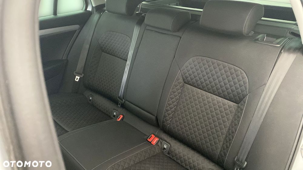 Skoda Superb 2.0 TDI SCR Ambition DSG - 12