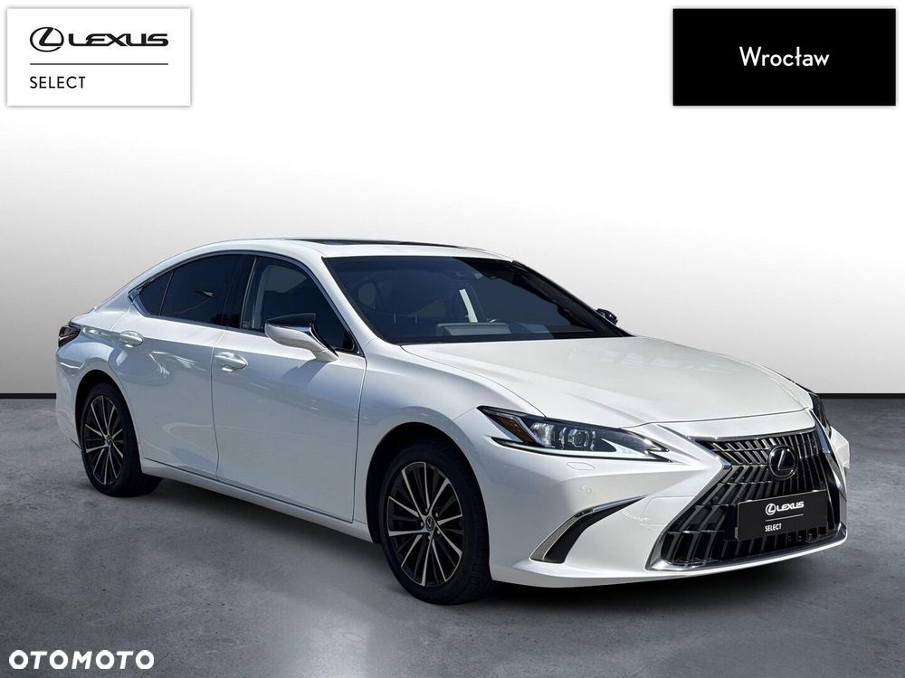 Lexus ES 300h Business Edition - 8
