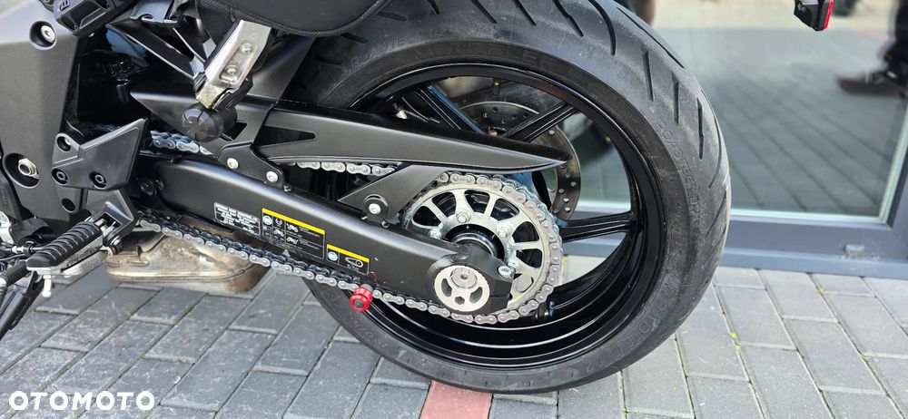 Kawasaki Ninja 1000 SX - 39