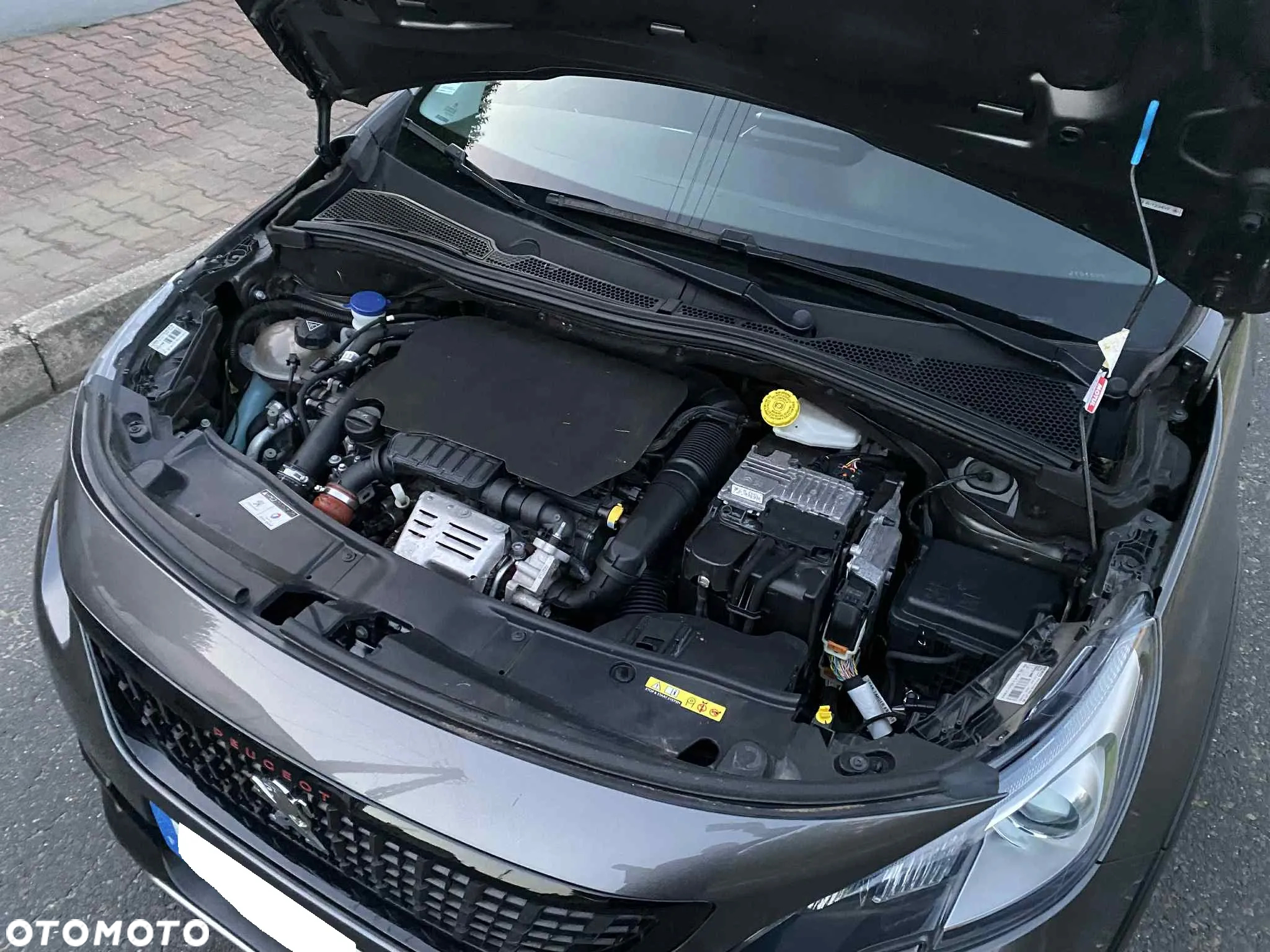 Peugeot 2008 PureTech 110 Stop&Start GT-Line Edition - 27