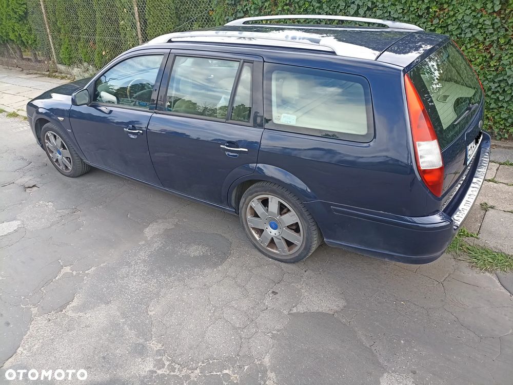 Ford Mondeo 2.5 V6 Ghia X - 5