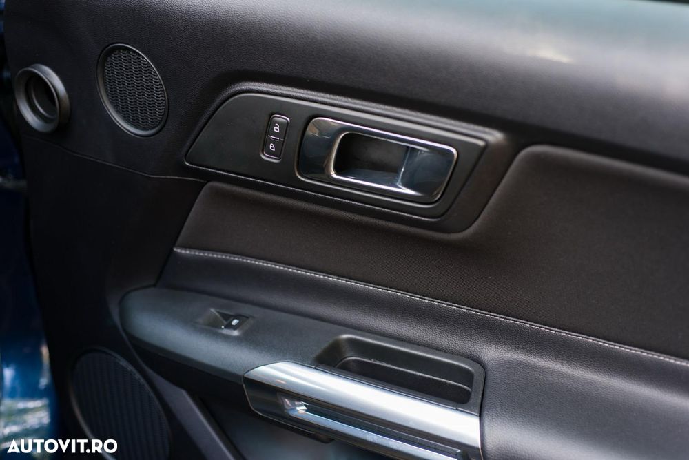 Ford Mustang 2.3 EcoBoost Aut. - 17