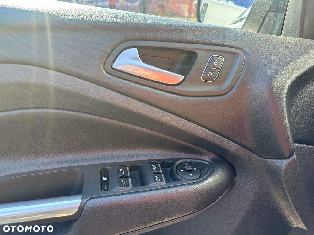 Ford Kuga 2.0 TDCi AWD Trend - 21