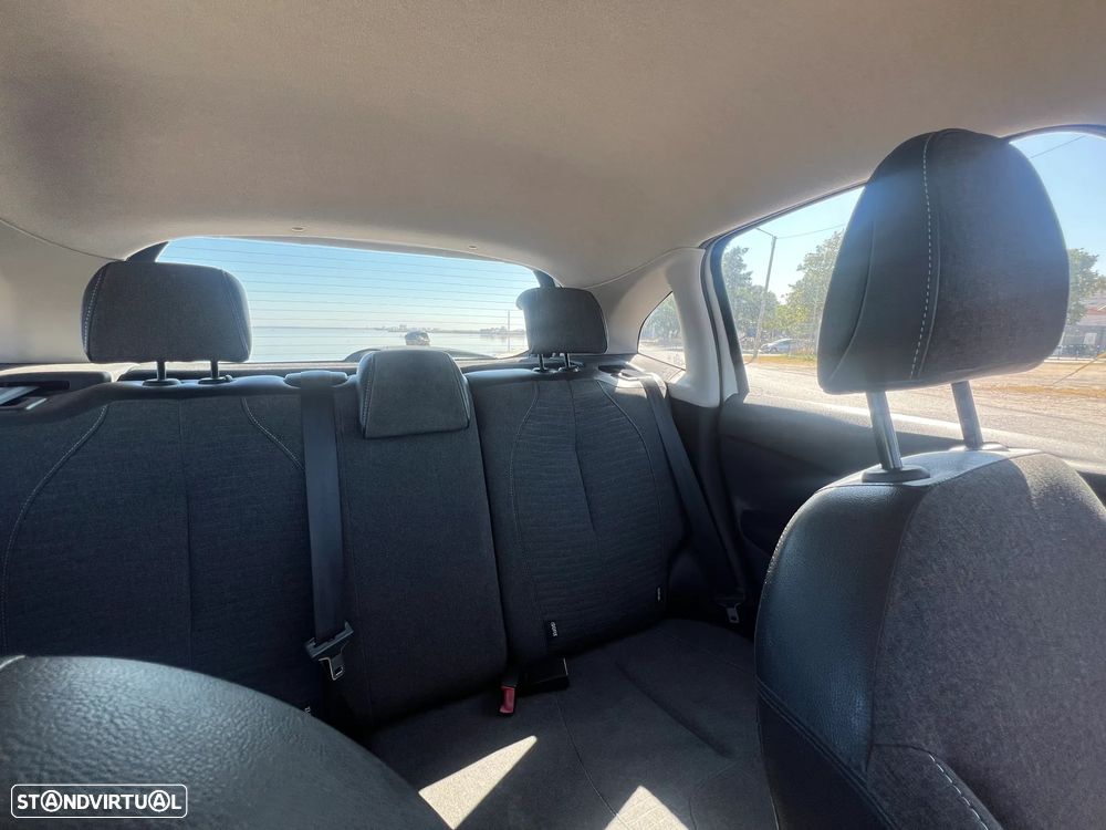 Citroën C3 1.2 PureTech Attraction - 8