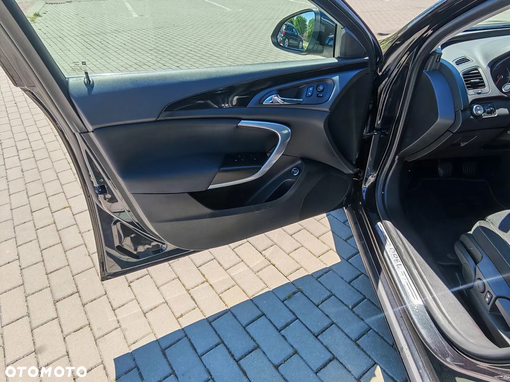 Opel Insignia 2.0 CDTI Cosmo S&S - 18