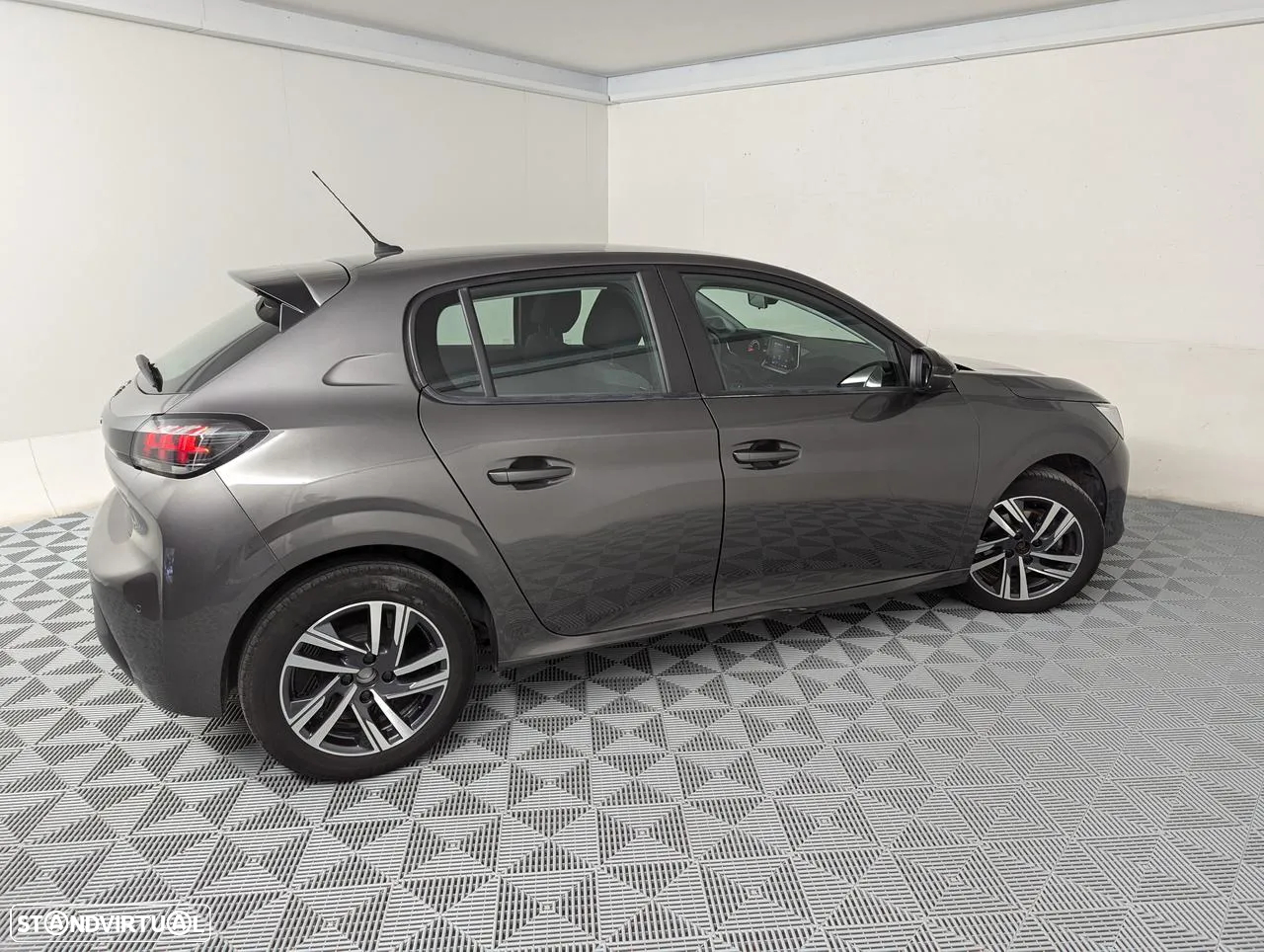 Peugeot 208 1.2 PureTech Active Pack - 6
