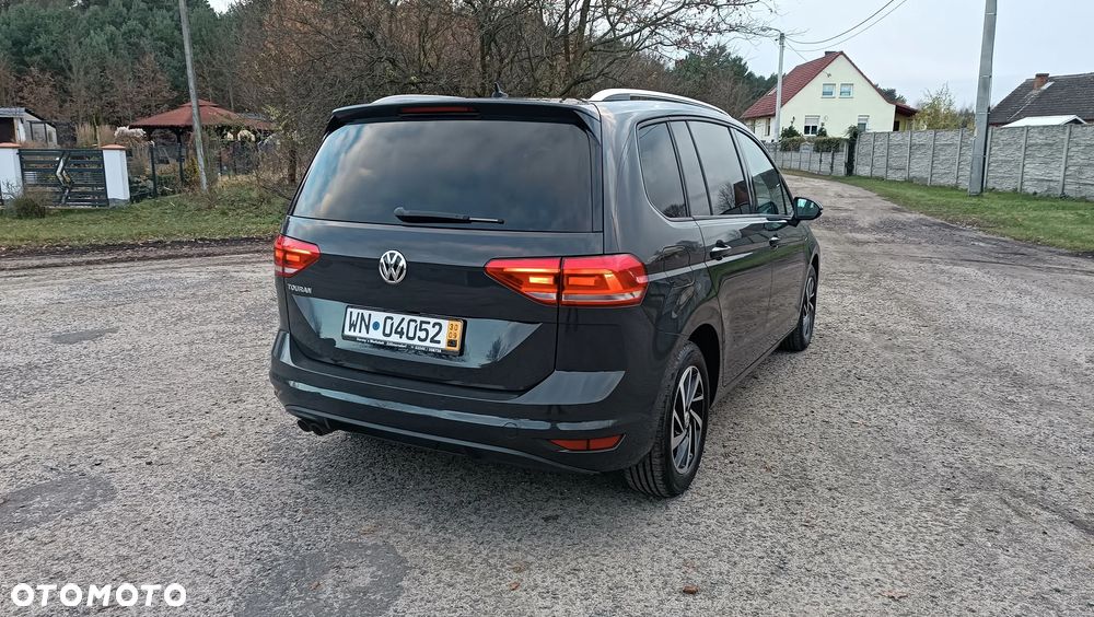 Volkswagen Touran 2.0 TDI SCR Join - 8