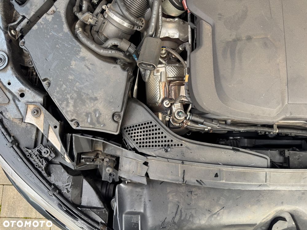 Audi A4 Avant 30 TDI S tronic advanced - 36