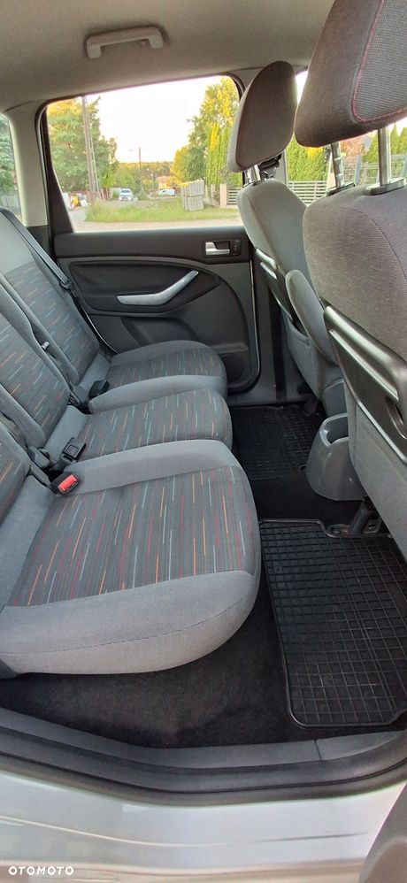Ford C-MAX 1.6 TDCi DPF Ghia - 11