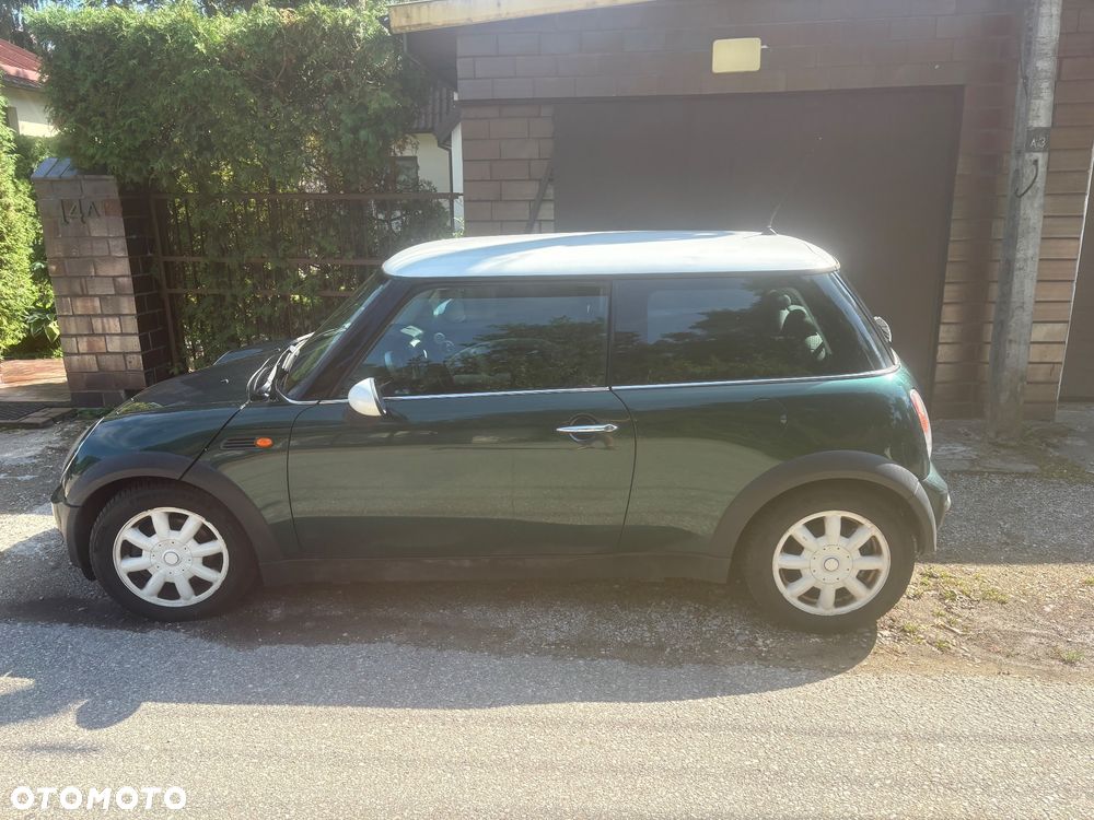 MINI Cooper Standard - 1