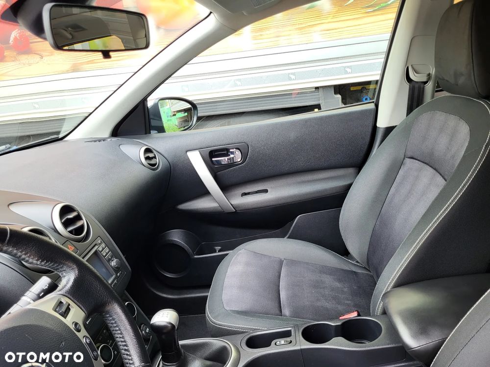 Nissan Qashqai 1.6 Tekna - 24