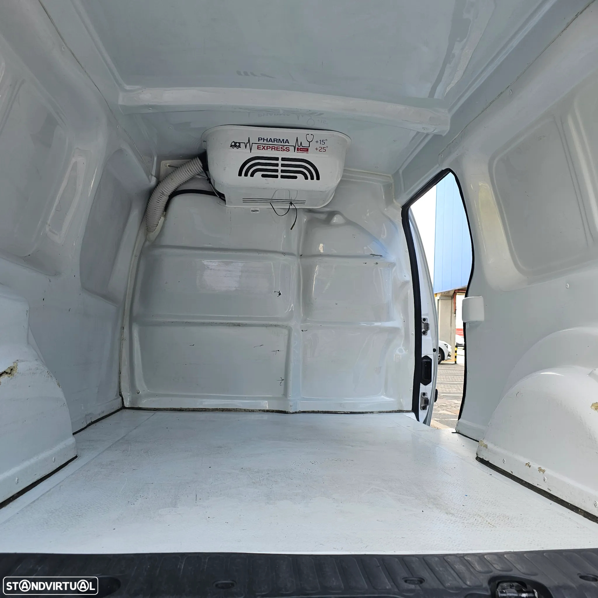 Renault kangoo frigorífica maxi Longa - 2