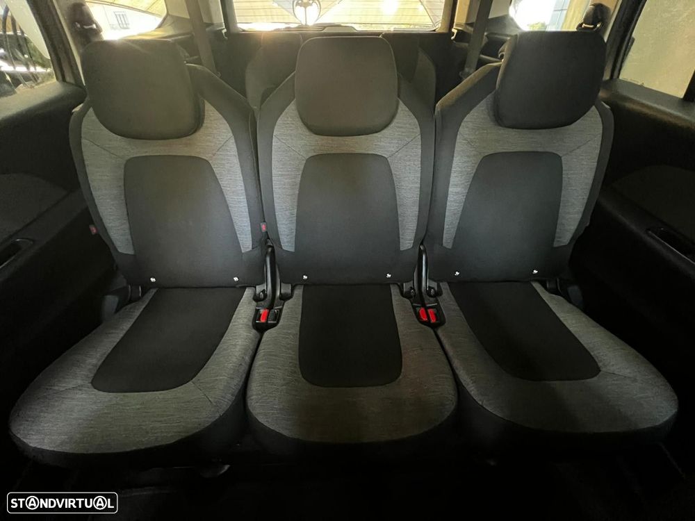 Citroën C4 Grand Picasso 1.6 BlueHDi Shine EAT6 - 22