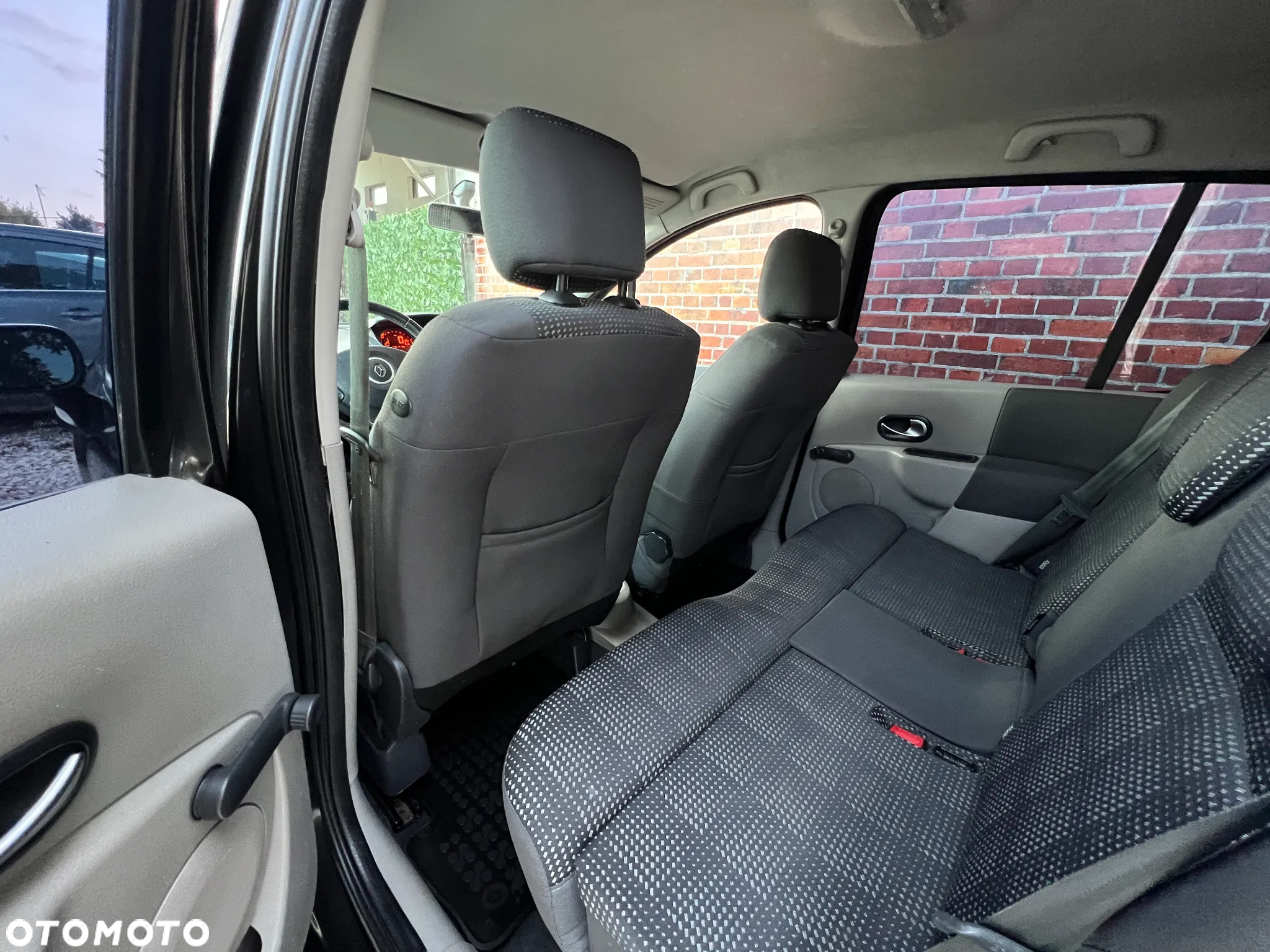 Renault Modus - 11