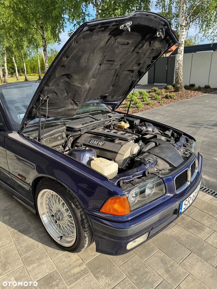 BMW Seria 3 320i Cabriolet - 20
