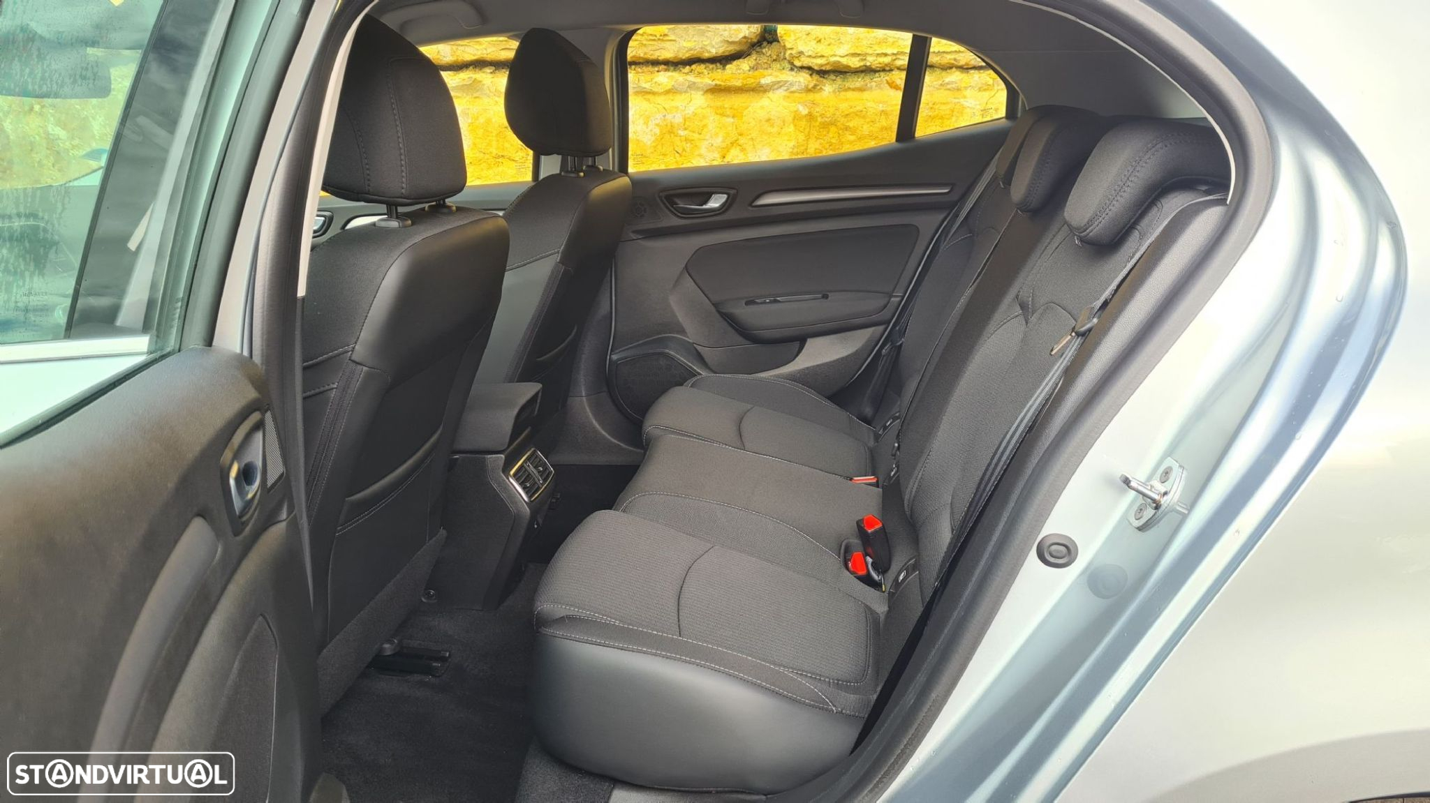 Renault Mégane 1.5 Blue dCi Intens - 39