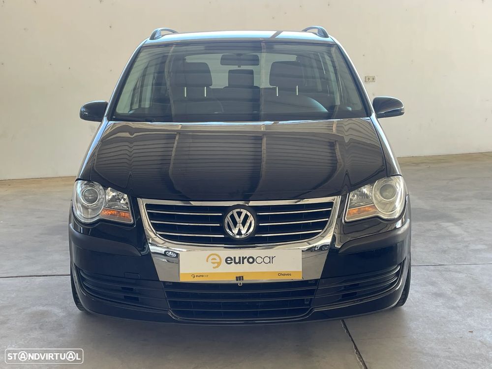 VW Touran 1.9 TDi Highline 7L - 8