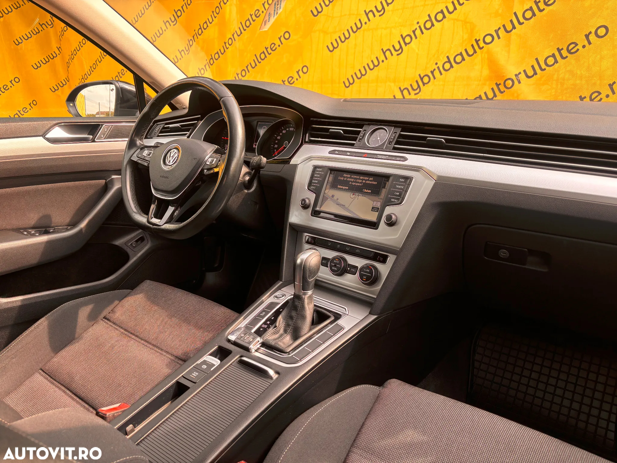 Volkswagen Passat - 19