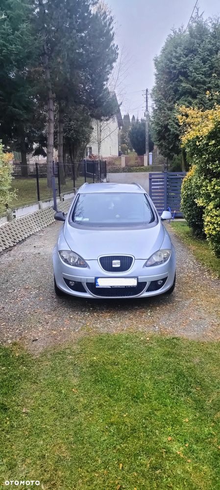 Seat Altea XL 1.6 Stylance - 2