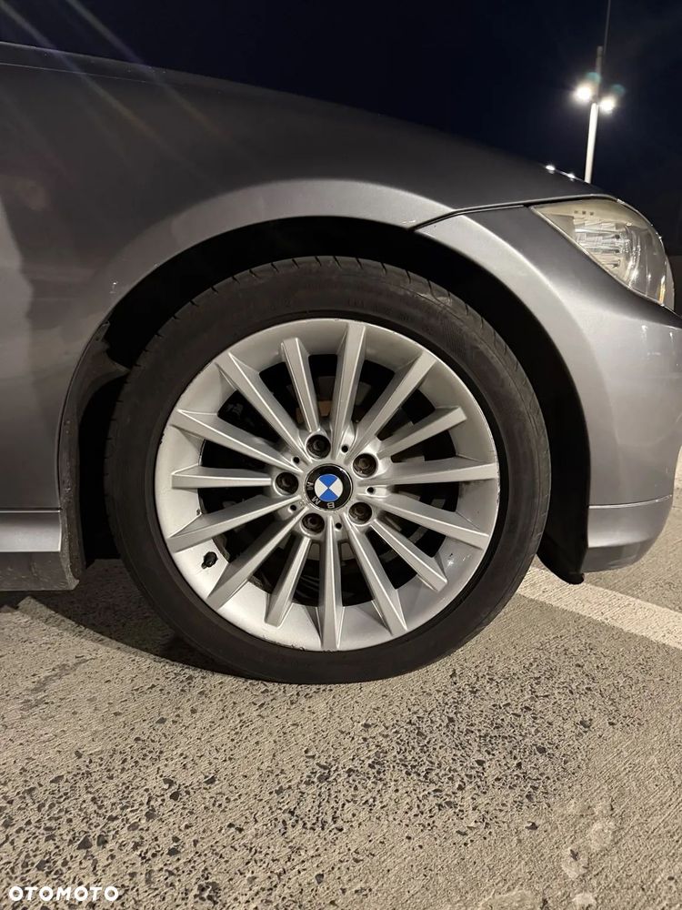 BMW Seria 3 - 12