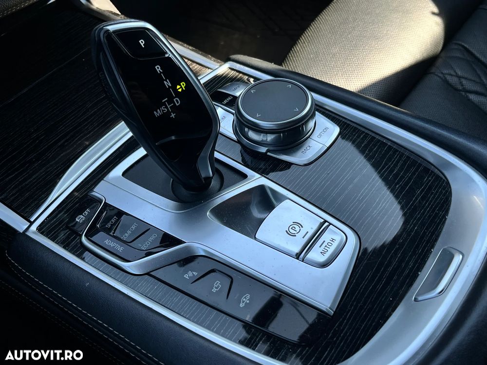 BMW Seria 7 730d xDrive - 26