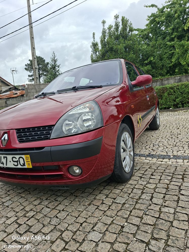 Renault Clio 1.2 16V S - 1