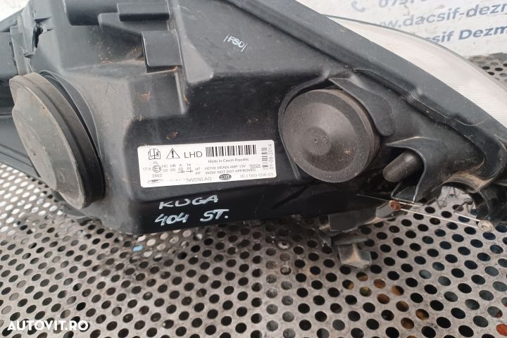 Far stanga Ford Kuga 1  [din 2008 pana  2013] seria Crossover 2.0 TDCi MT (140 hp) - 1