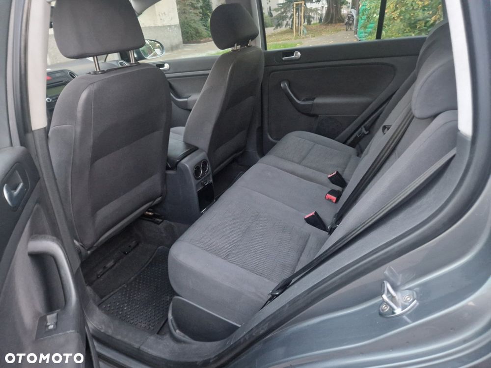 Volkswagen Golf Plus - 7