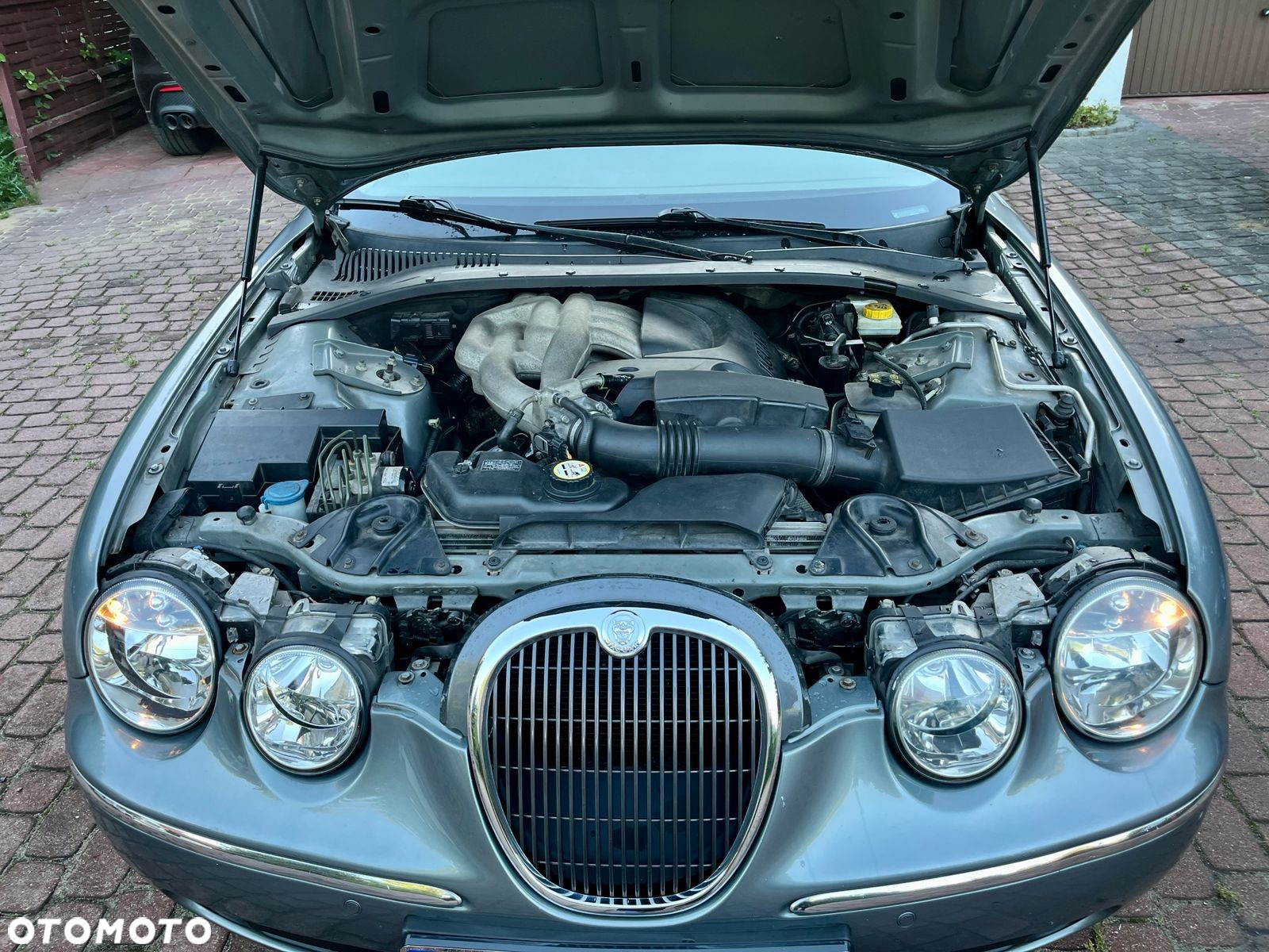 Jaguar S-Type 2.5 V6 Executive - 7