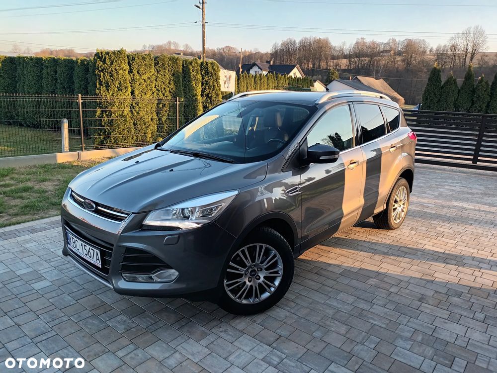 Ford Kuga 1.6 EcoBoost 2x4 Titanium - 1