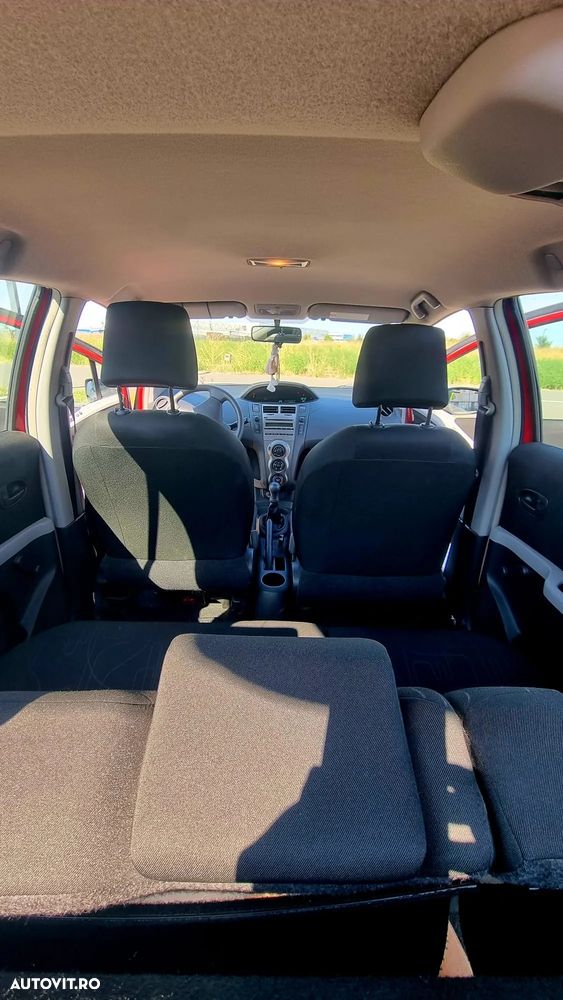 Toyota Yaris 1.0 VVT-i Luna - 3