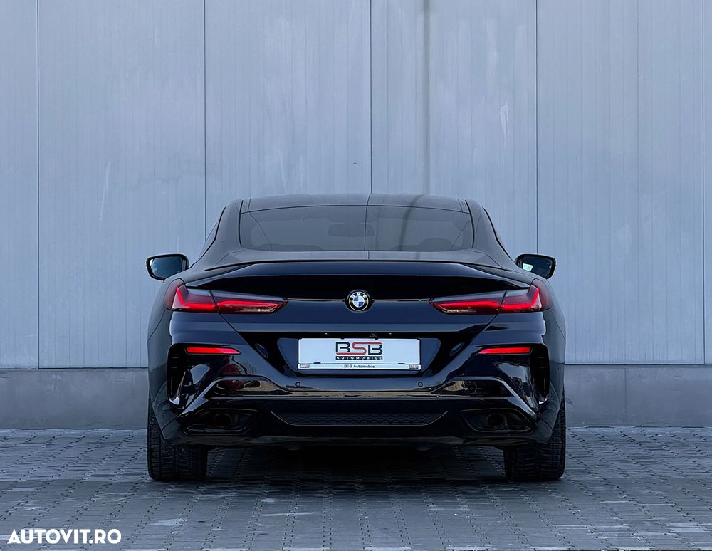 BMW Seria 8 - 7