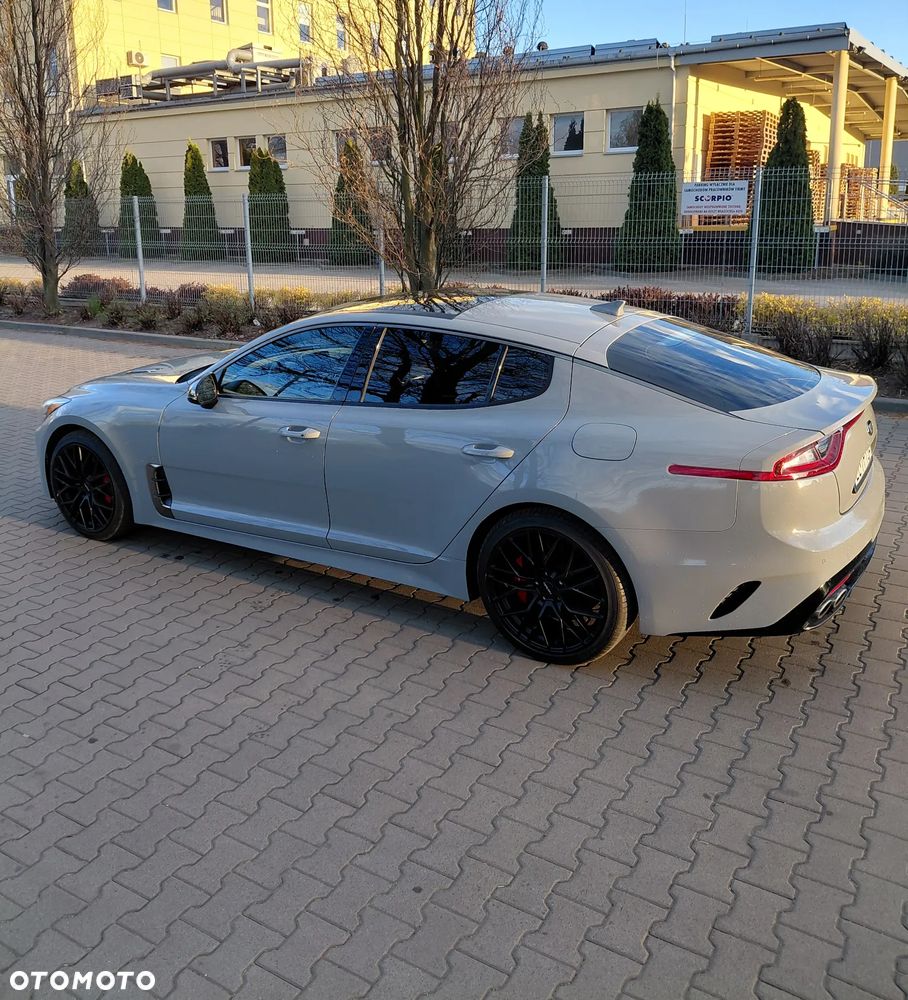 Kia Stinger 3.3 T-GDI AWD GT - 3