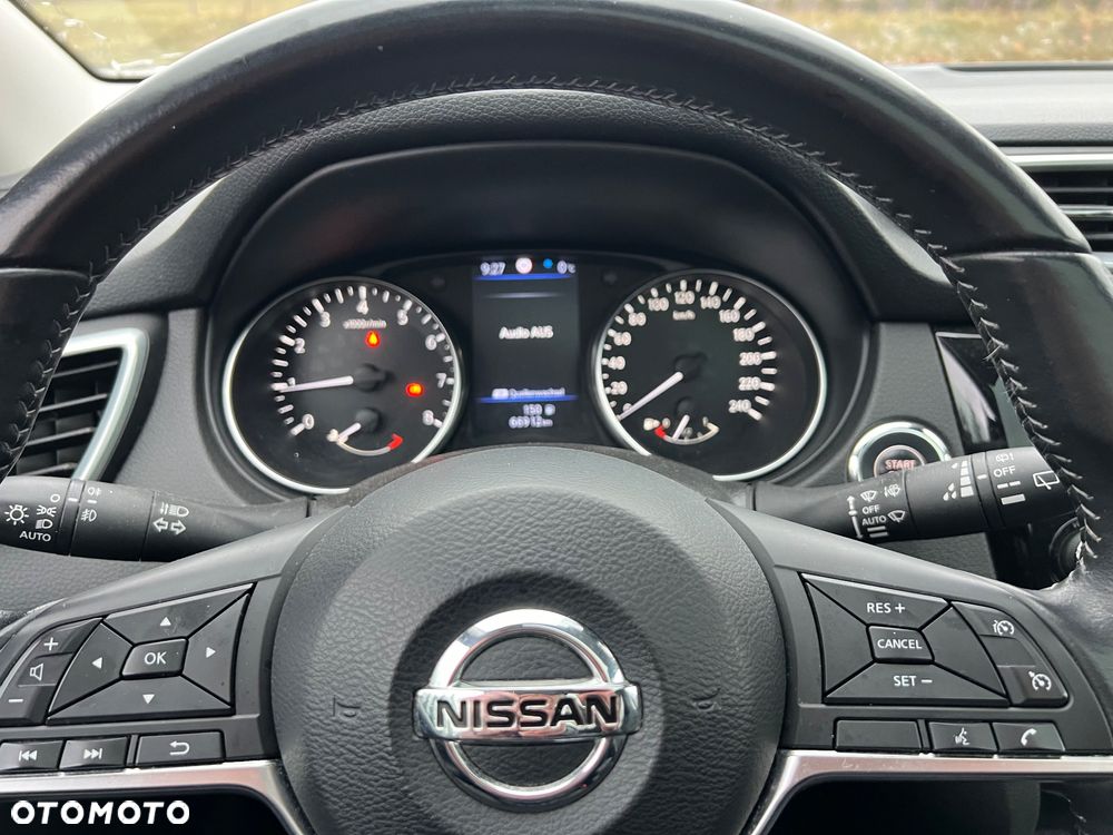 Nissan Qashqai 1.3 DIG-T MHEV N-Connecta - 9