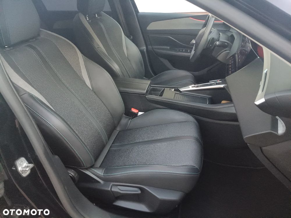 Peugeot 308 1.5 BlueHDi Allure Pack S&S EAT8 - 33