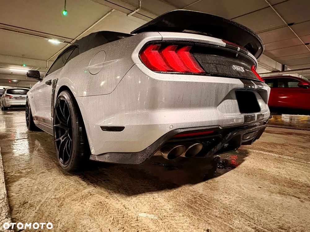 Ford Mustang - 16