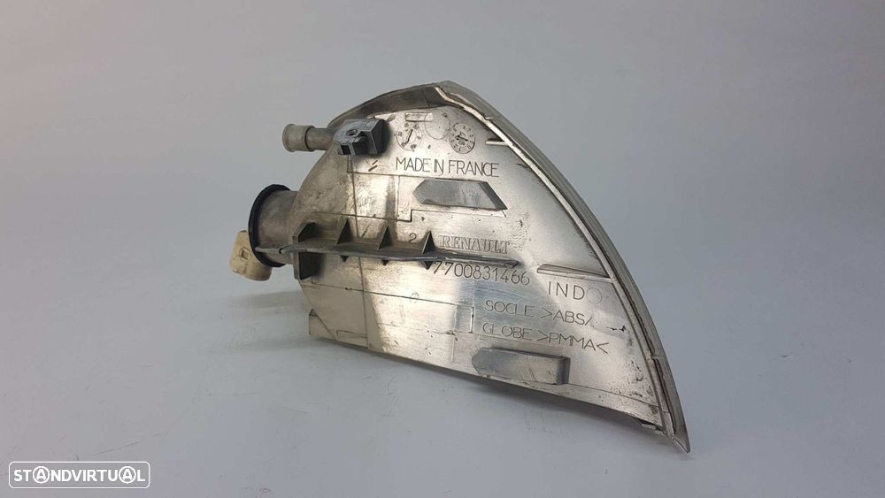 FAROLIM FRENTE ESQUERDO RENAULT MEGANE I BERLINA HATCHBACK (BA0) 1.9 DTI RN - 3