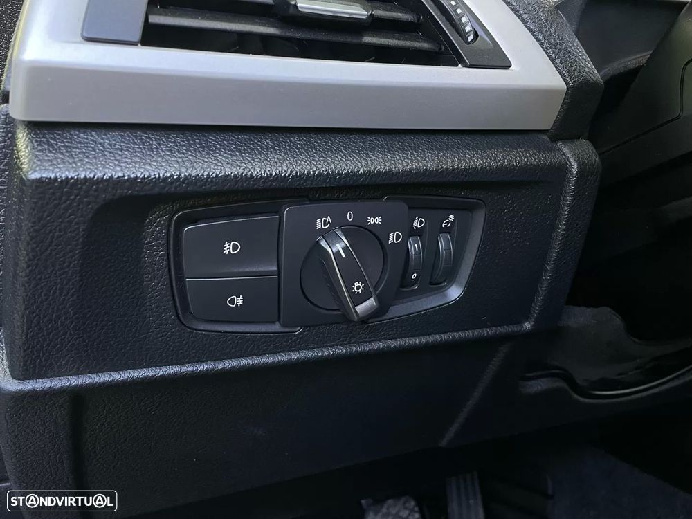 BMW 116 d EDynamics Line Urban - 22