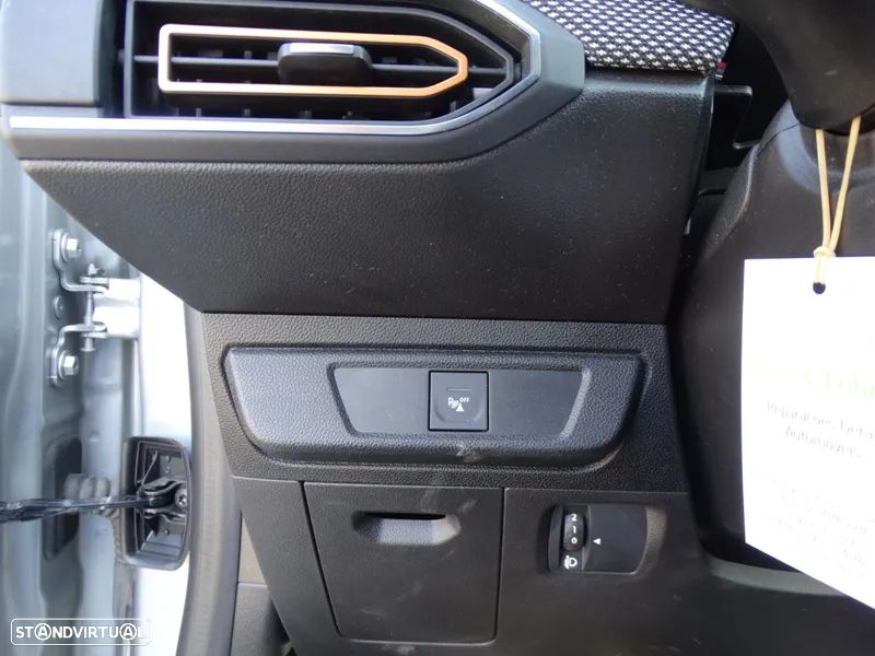 Dacia Sandero 1.0 TCe Stepway Expression - 11