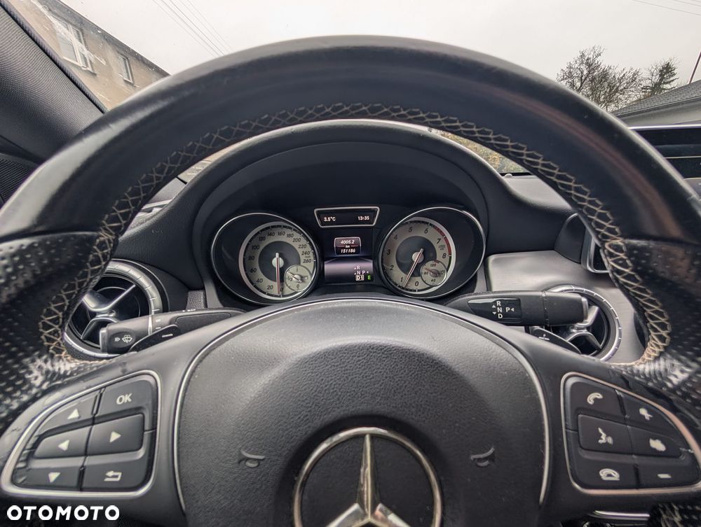 Mercedes-Benz CLA 250 7G-DCT Sport - 9